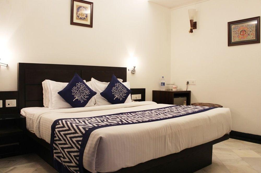 Oyo Flagship Hotel Rudra Palace Агра Екстер'єр фото