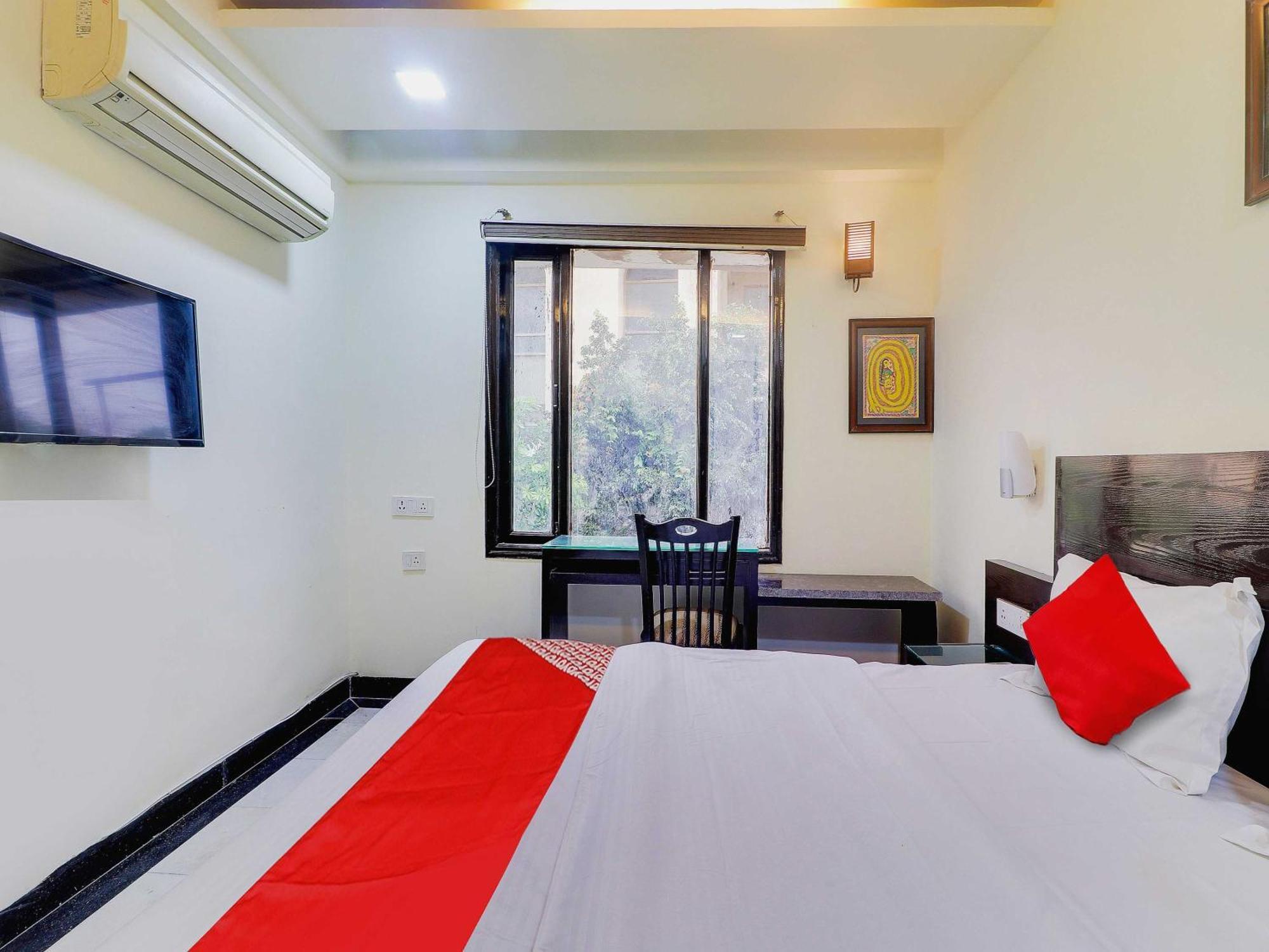 Oyo Flagship Hotel Rudra Palace Агра Екстер'єр фото