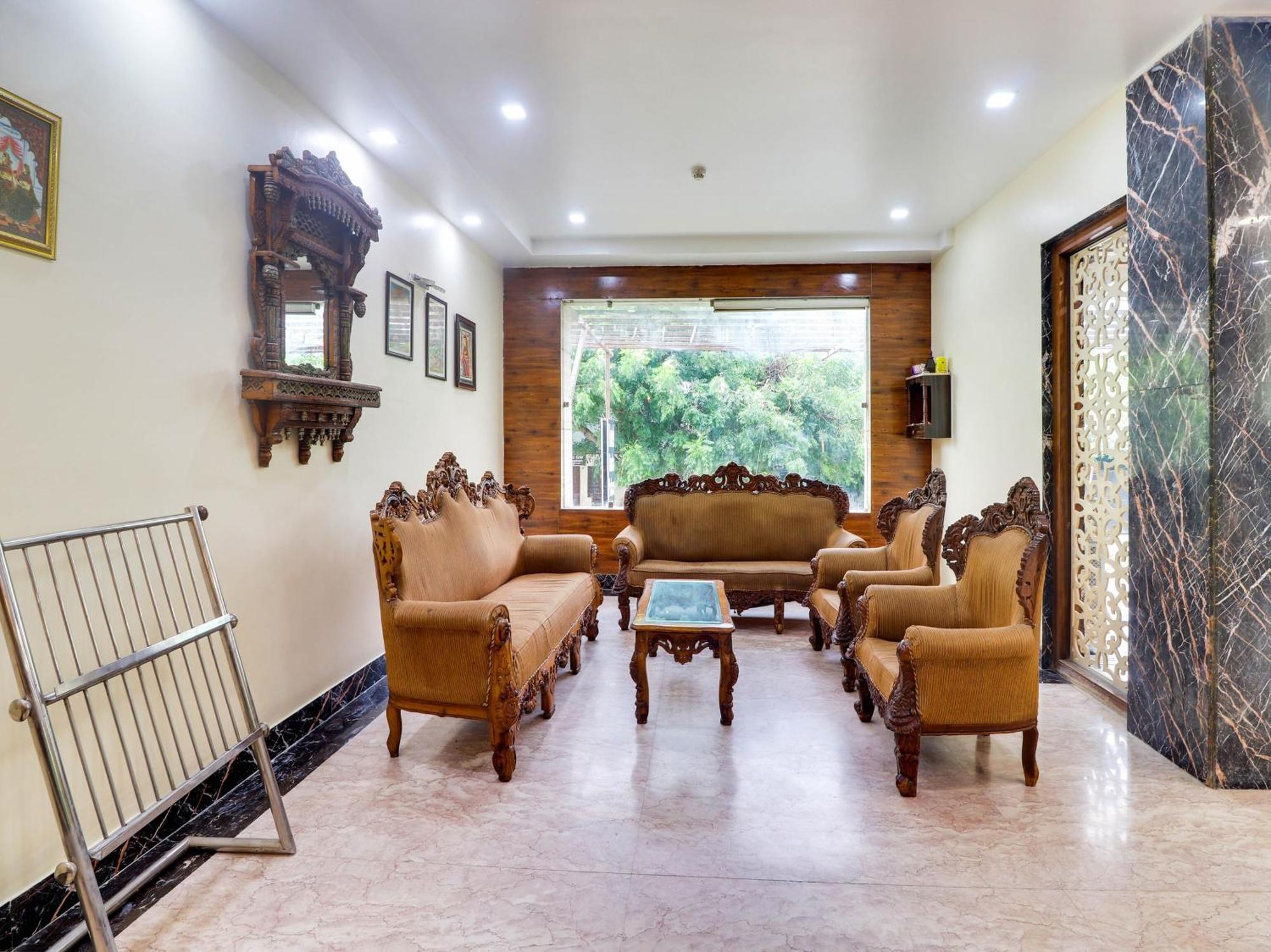 Oyo Flagship Hotel Rudra Palace Агра Екстер'єр фото