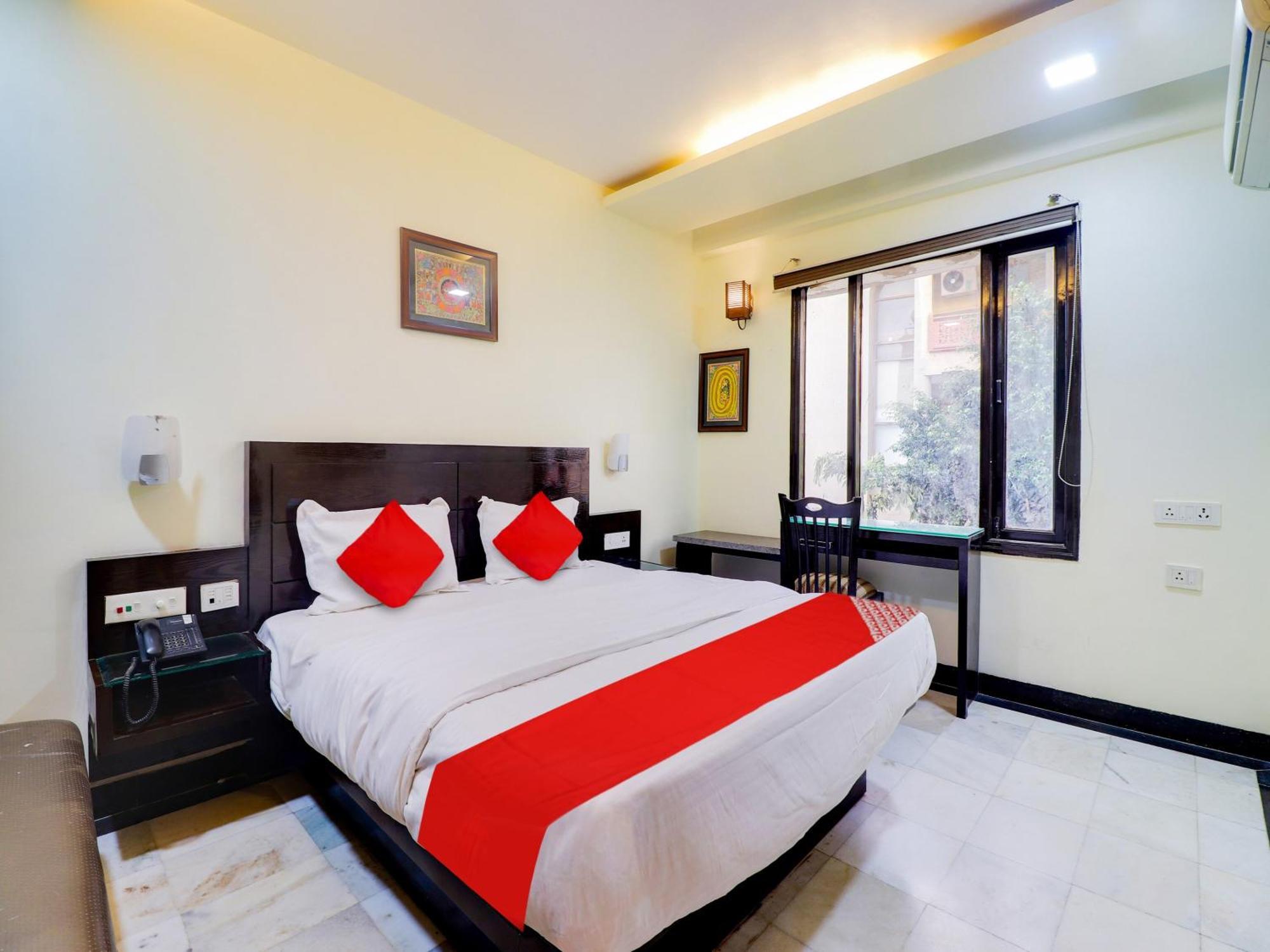 Oyo Flagship Hotel Rudra Palace Агра Екстер'єр фото
