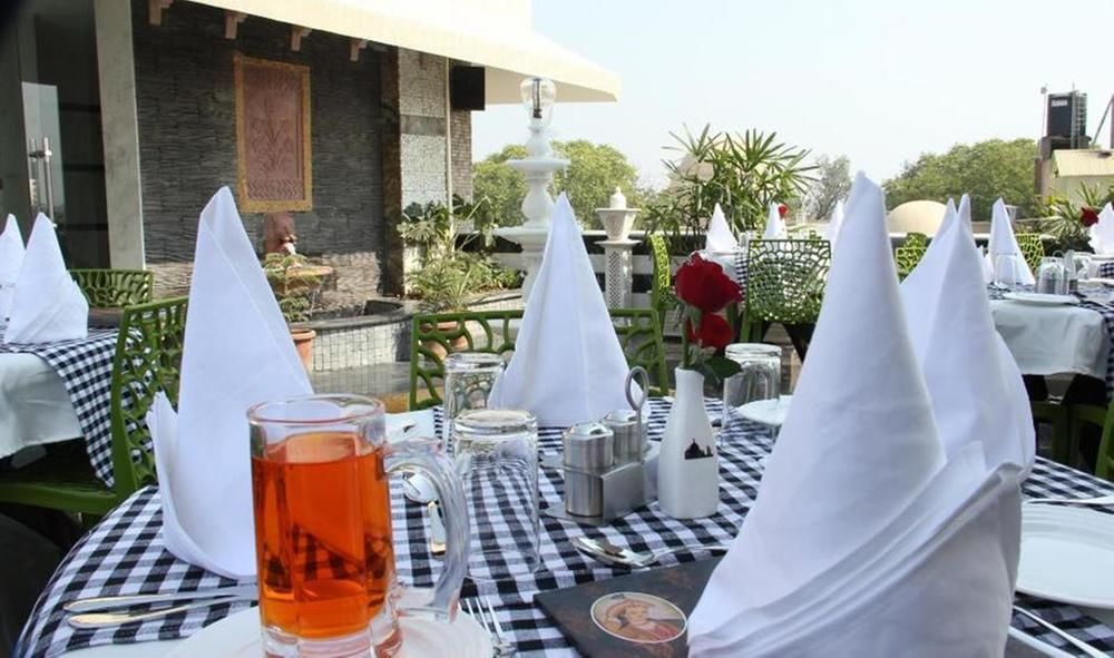 Oyo Flagship Hotel Rudra Palace Агра Екстер'єр фото